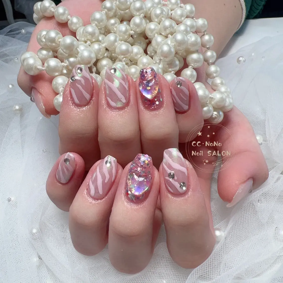 ネイル ハンドネイル ハンドケア 星川✨奈々美 パラジェル取扱店🦋のネイルデザイン