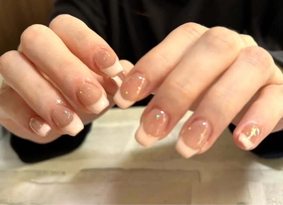 ミディアム 2DY NAIL SALONのネイルデザイン