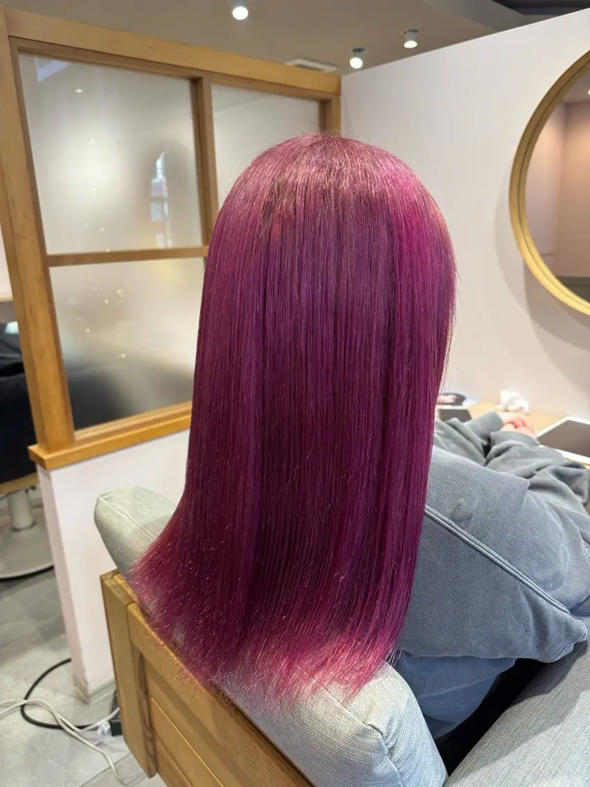 カラー ヘアカラー AYATO 'のヘアスタイル