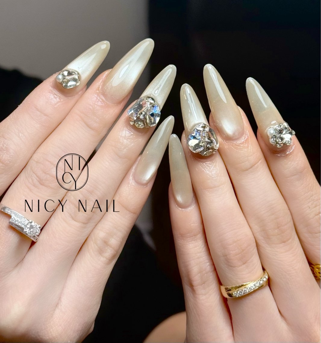ネイル アートネイル オーロラネイル ブルー チークネイル フットネイル ハンドネイル Rika_ Nicy Nailのネイルデザイン