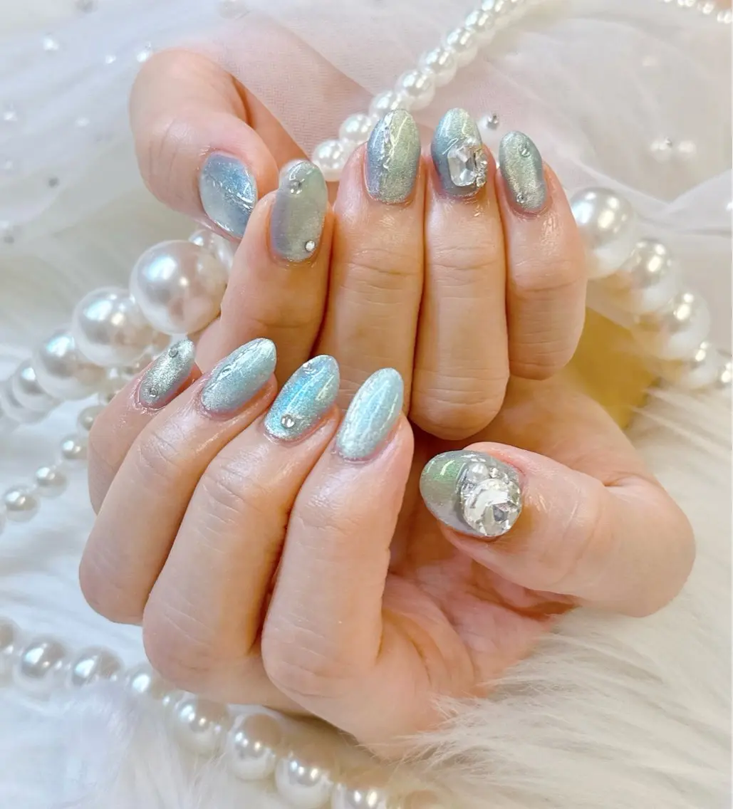 ネイル ジェルネイル パラジェル Queeens nailのネイルデザイン