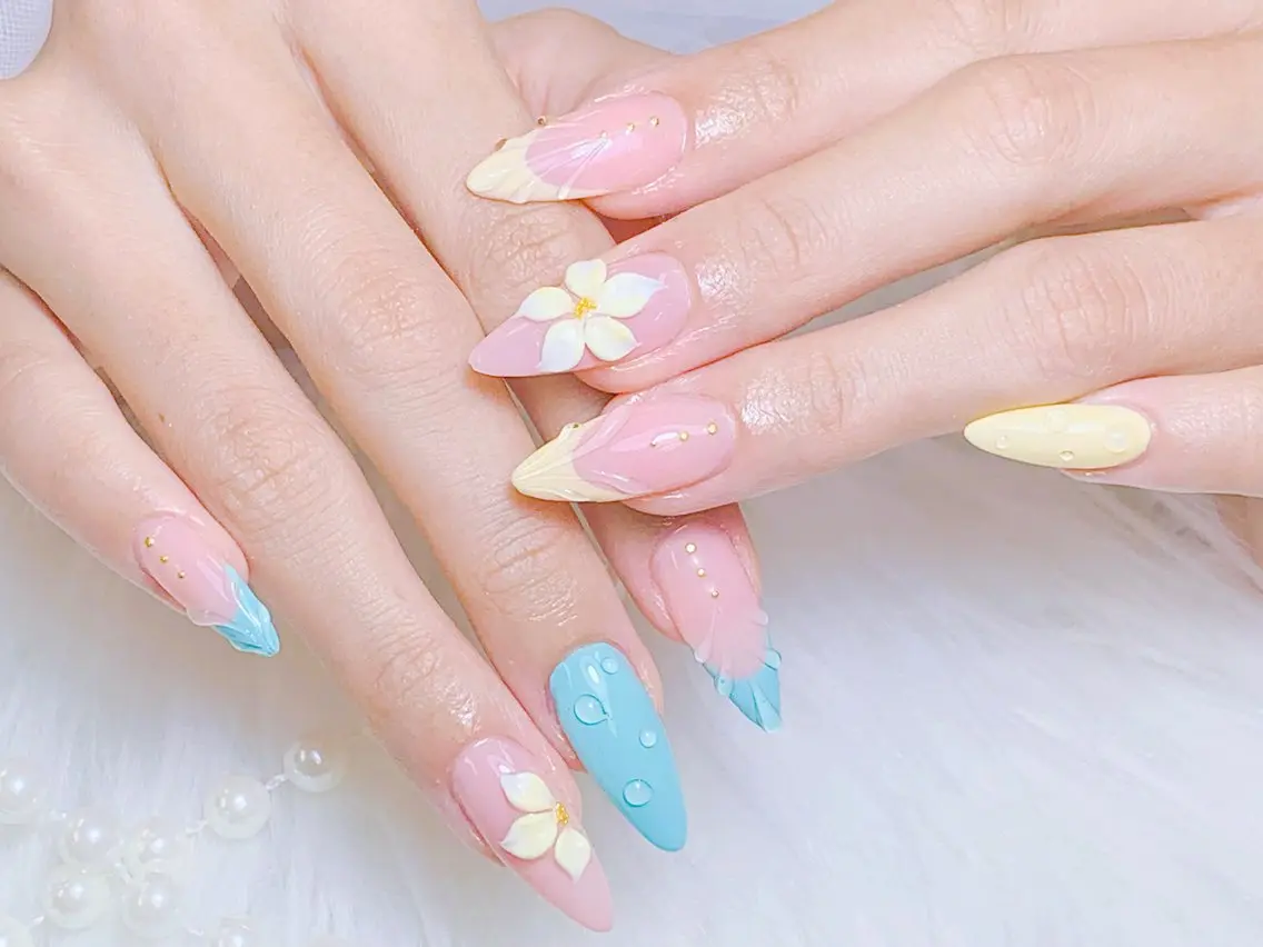 ネイル チークネイル 長さ出し フラッシュネイル フレンチネイル グラデーション ハンドネイル AN NAIL 高田馬場のネイルデザイン
