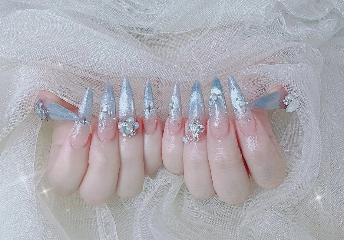 ネイル シエナ nailのネイルデザイン