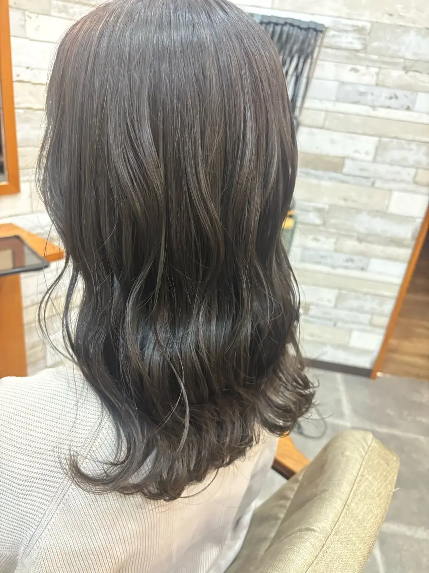 ミディアム みや ゆうかのヘアスタイル