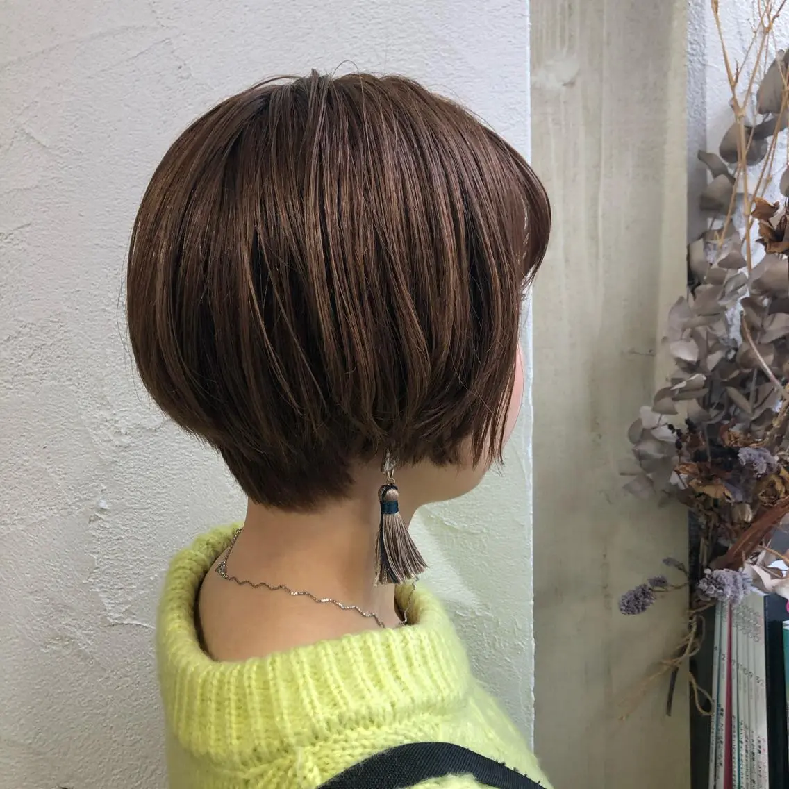 ショート カラー マルヤマ リナの眉毛・アイブロウイメージ