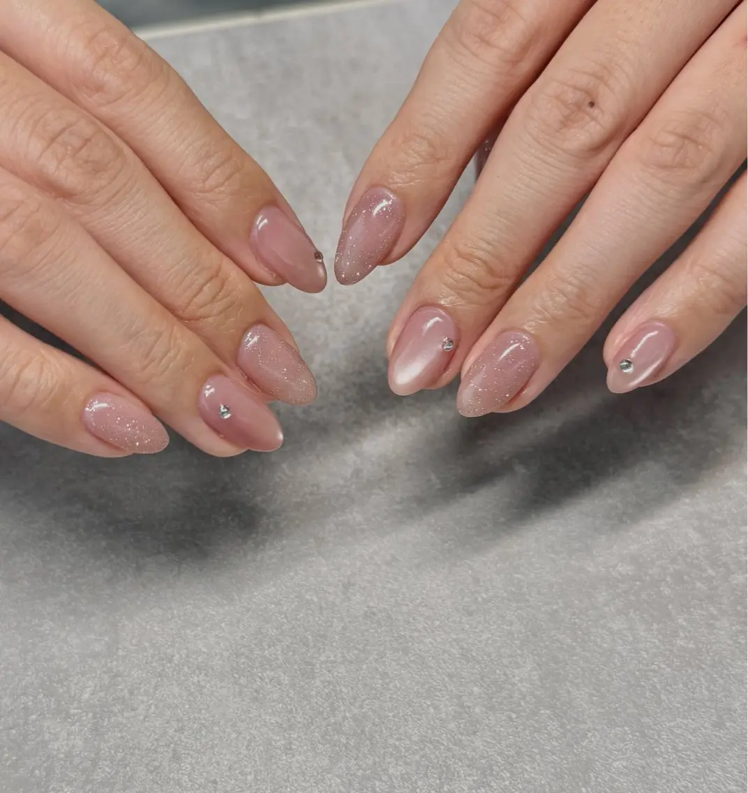 ネイル フラッシュネイル マグネットネイル オフィスネイル ハンドネイル nailroom amyのネイルデザイン