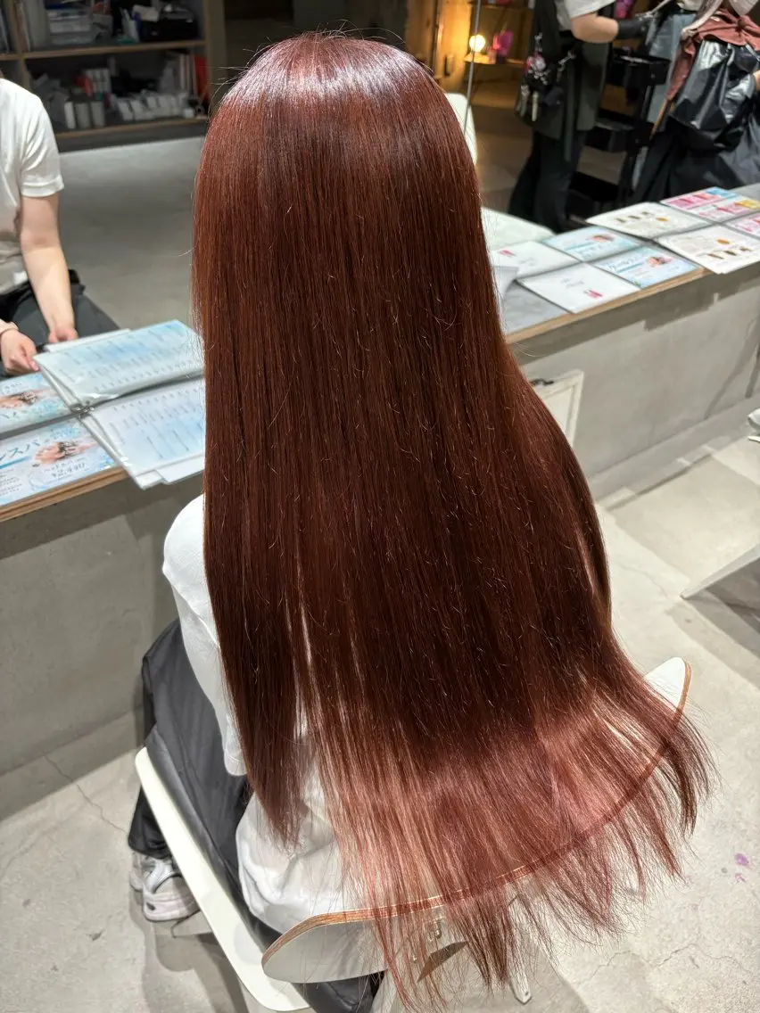 ロング カラー ブラウンカラー 透明感カラー イルミナカラー オレンジ ヘアカラー 玉置七海✨ ／透明感／髪質改善のヘアスタイル