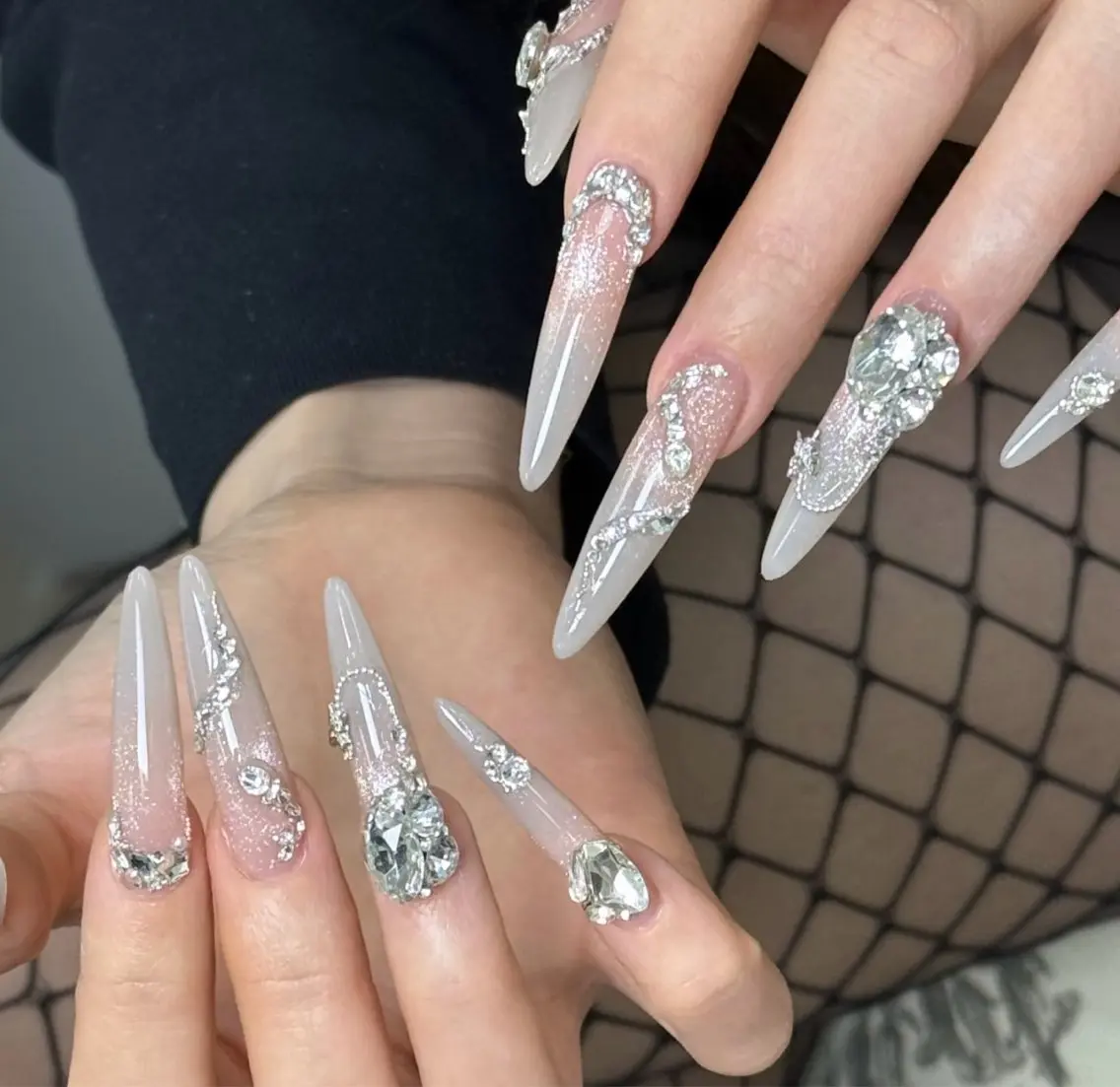 ネイル ハンドネイル ゆりか スカルプ専門店のネイルデザイン