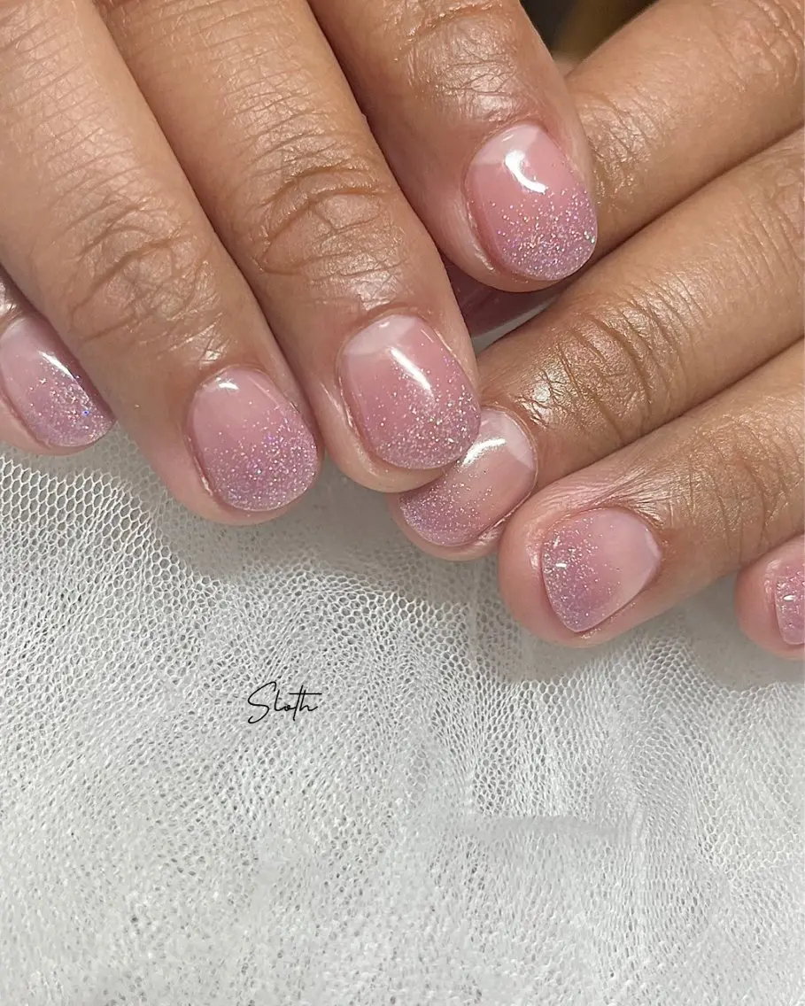 ネイル グラデーション キラキラネイル ラメ(グリッター) ラメグラデーション ピンク nail salon slothのネイルデザイン