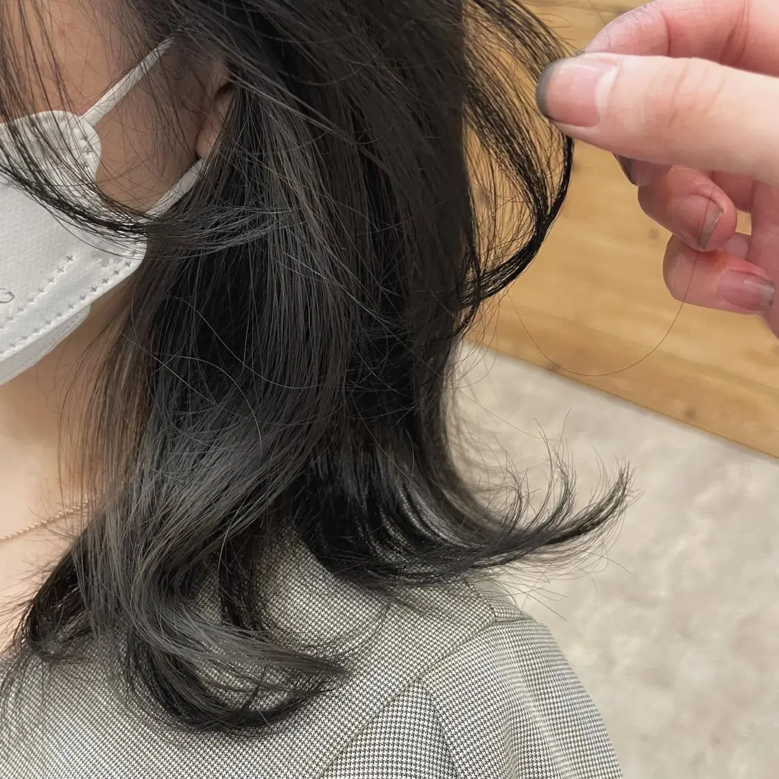 セミロング ヘアカラー 🟢NEGi🟣 🫧髪質改善のヘアスタイル