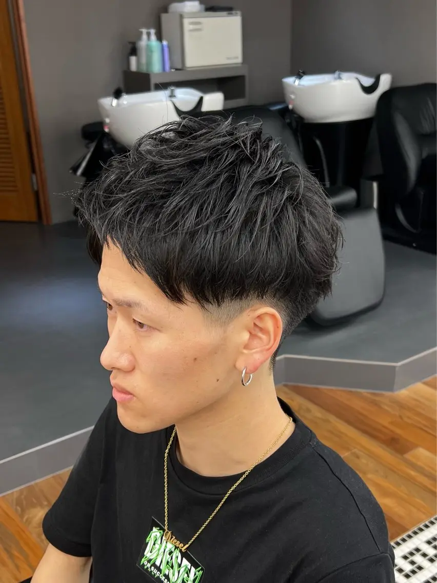 ショート メンズ カット メンズカット✂️ スキンフェード伊藤陸のヘアスタイル