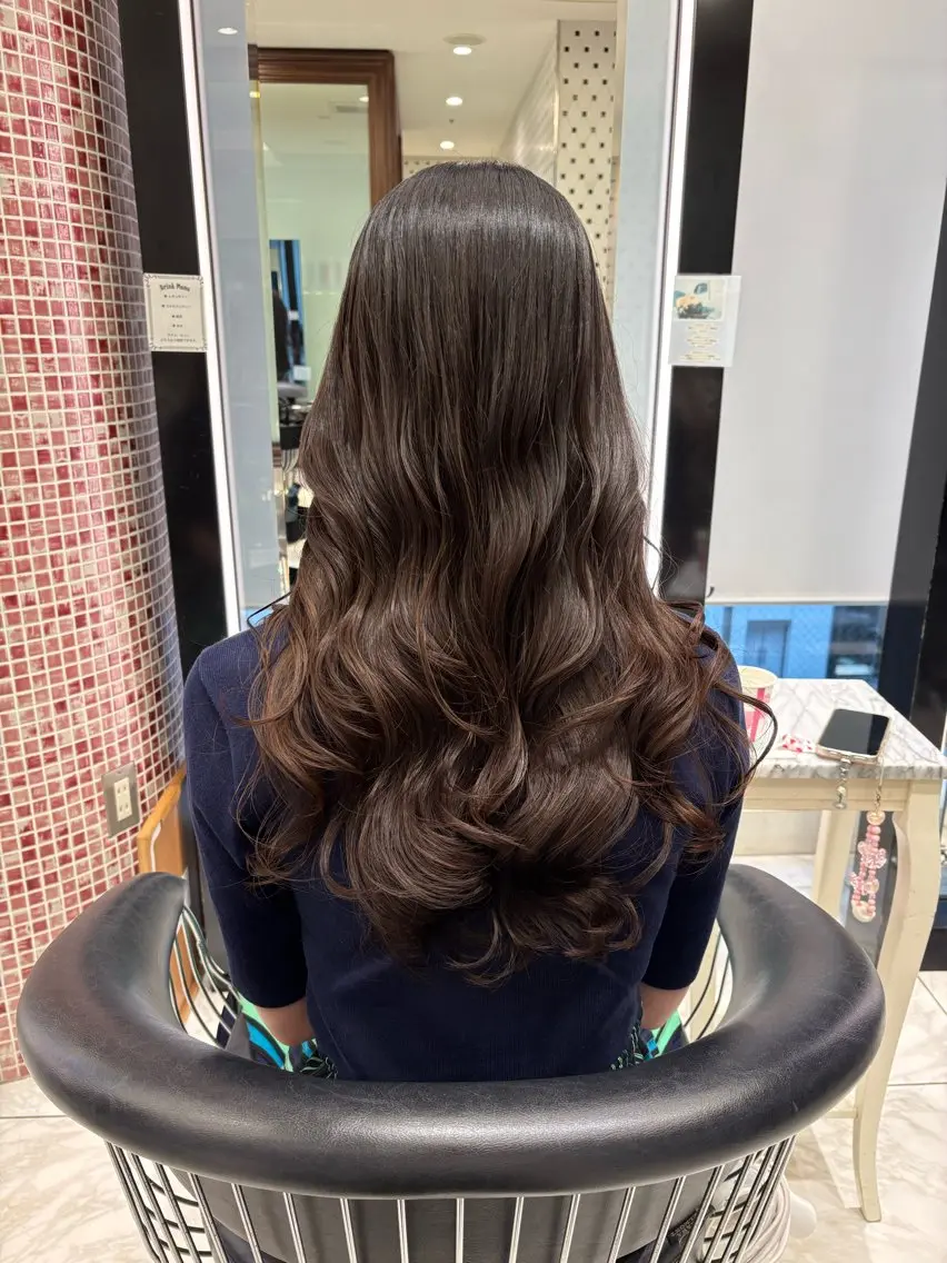 セミロング パーマ カット パーマ 韓国っぽ水光肌カラー マンツーマン🫧なおのヘアスタイル