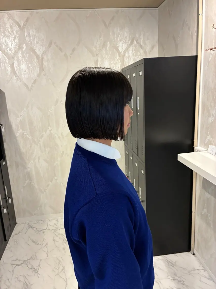 ミディアム 切りっぱなしボブ ボブ ハナダ メイのヘアスタイル