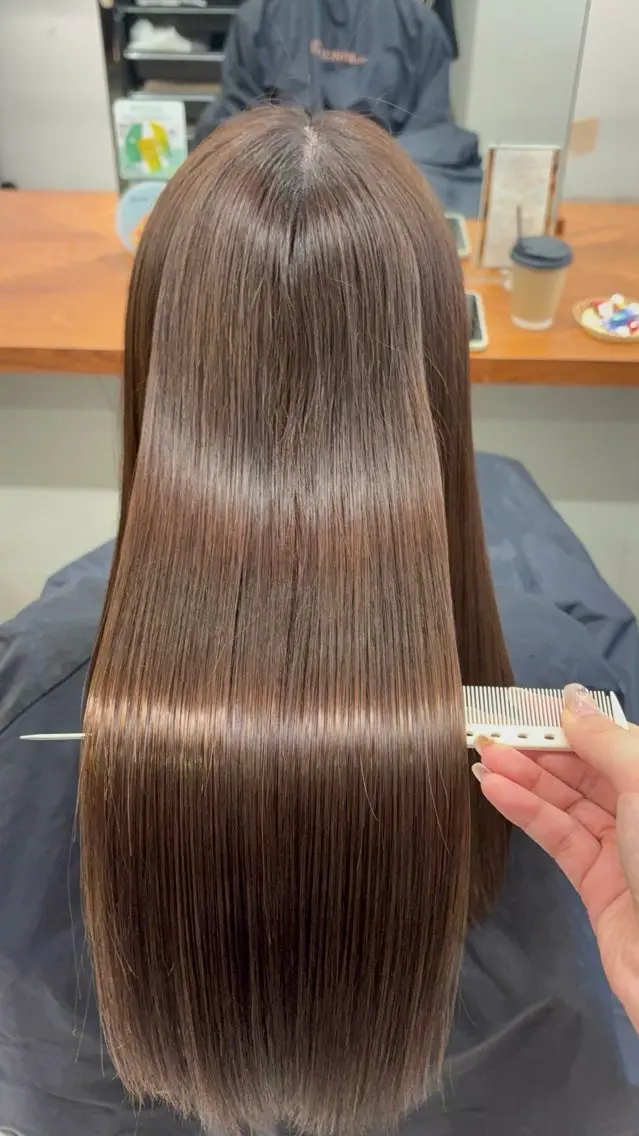 ロング カラー ヘアカラー なな / 堀江 / ラベンダーカラーのヘアスタイル