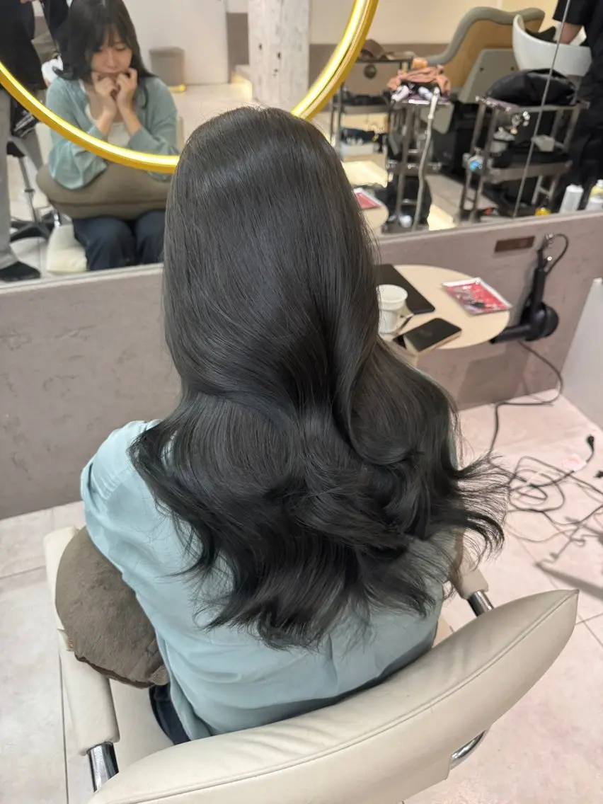 セミロング カット ヘアカラー トリートメント 赤み消し/髪質改善 似合わせカット/渡邉のヘアスタイル