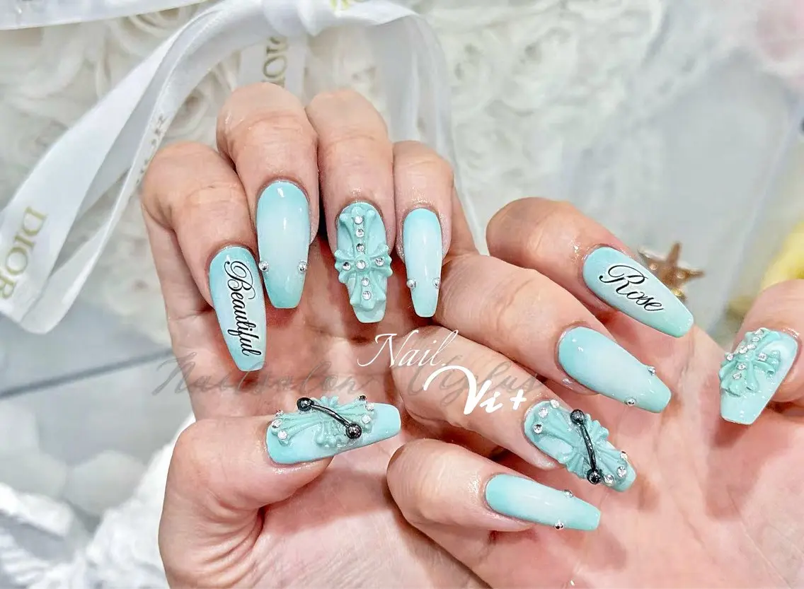 ネイル ハンドネイル ✨Nailsalon Vi+✨のネイルデザイン