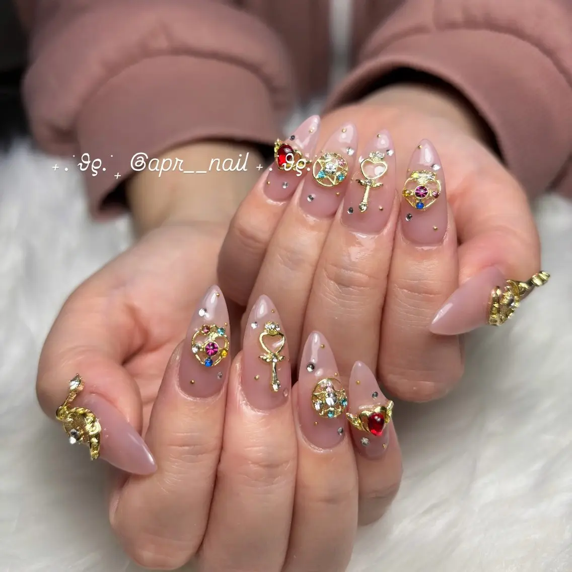 ネイル 持ち込み ハンドネイル Nailsalon apricotのネイルデザイン