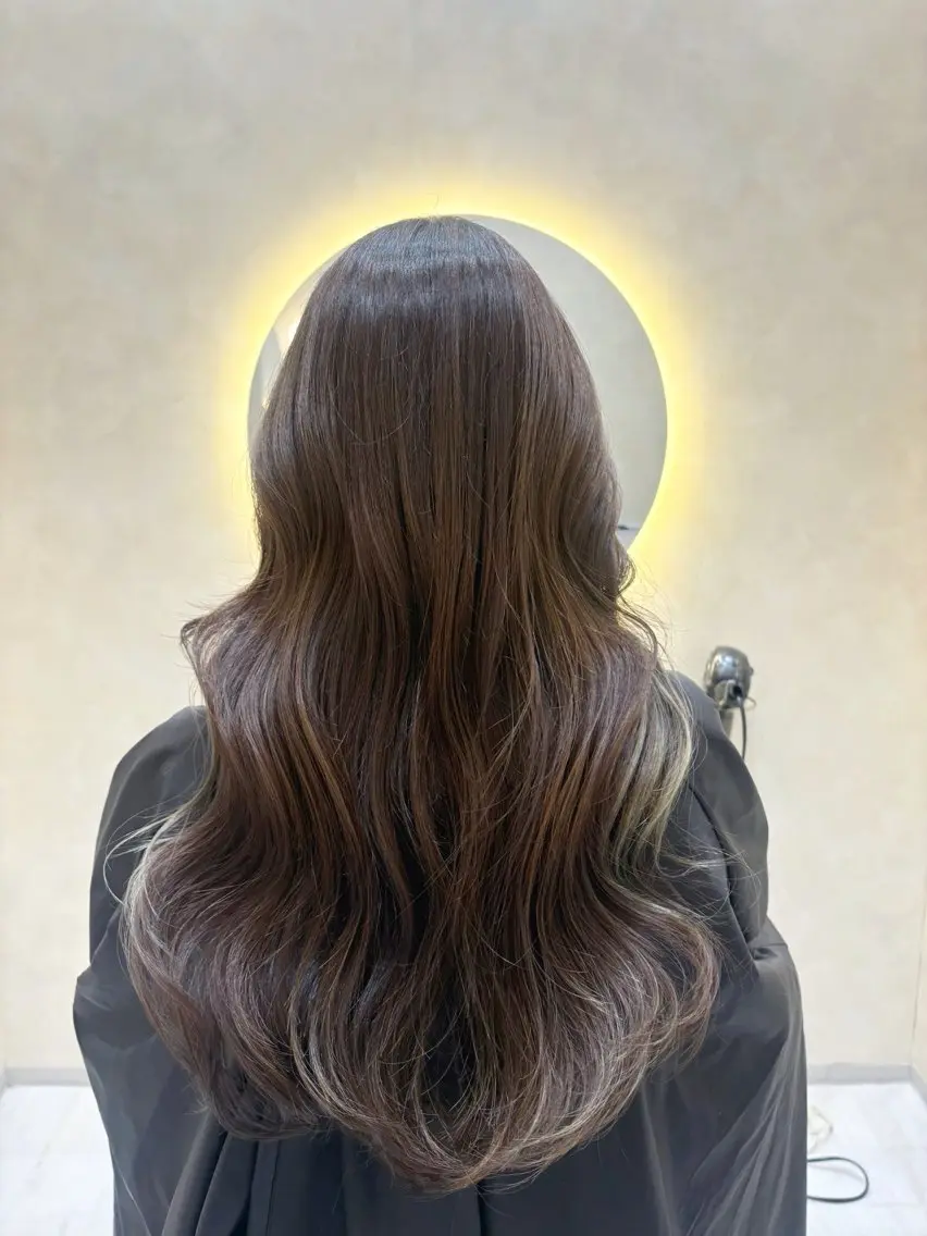 ロング ヨシンモリ Yukie♡ Zinaのヘアスタイル