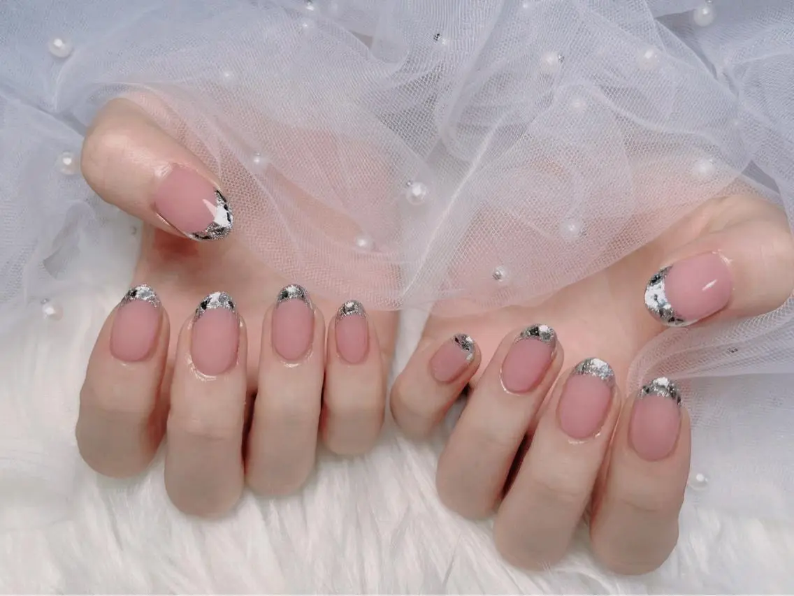 ネイル lucky nail 歌舞伎町のネイルデザイン