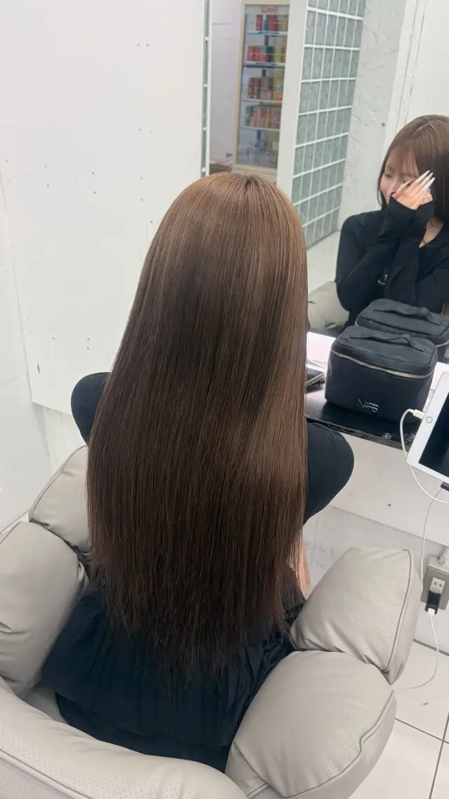 ロング エクステ 三尾 樺緒のヘアスタイル