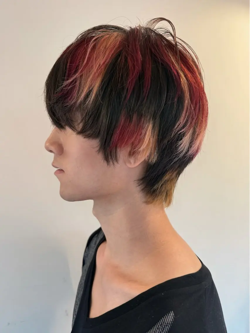 ショート カラー メンズ メンズブリーチ ブリーチ ヘアカラー トリートメント ヘアセット HARUNA/原宿/ デザイン/カットのヘアスタイル