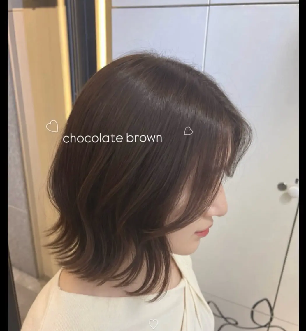 ミディアム カット募集中 AKARIのヘアスタイル
