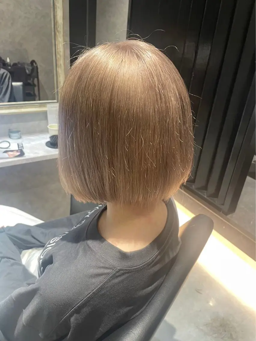 ミディアム カラー カット ヘアカラー トリートメント 🫧ハイトーン 🌈透明感☘️らいのヘアスタイル