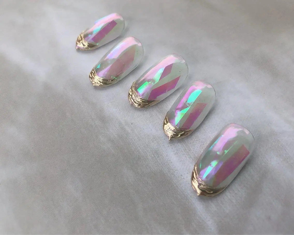 ネイル オーロラネイル 氷ネイル・うるうるネイル ハンドネイル saki_ nail heronのネイルデザイン