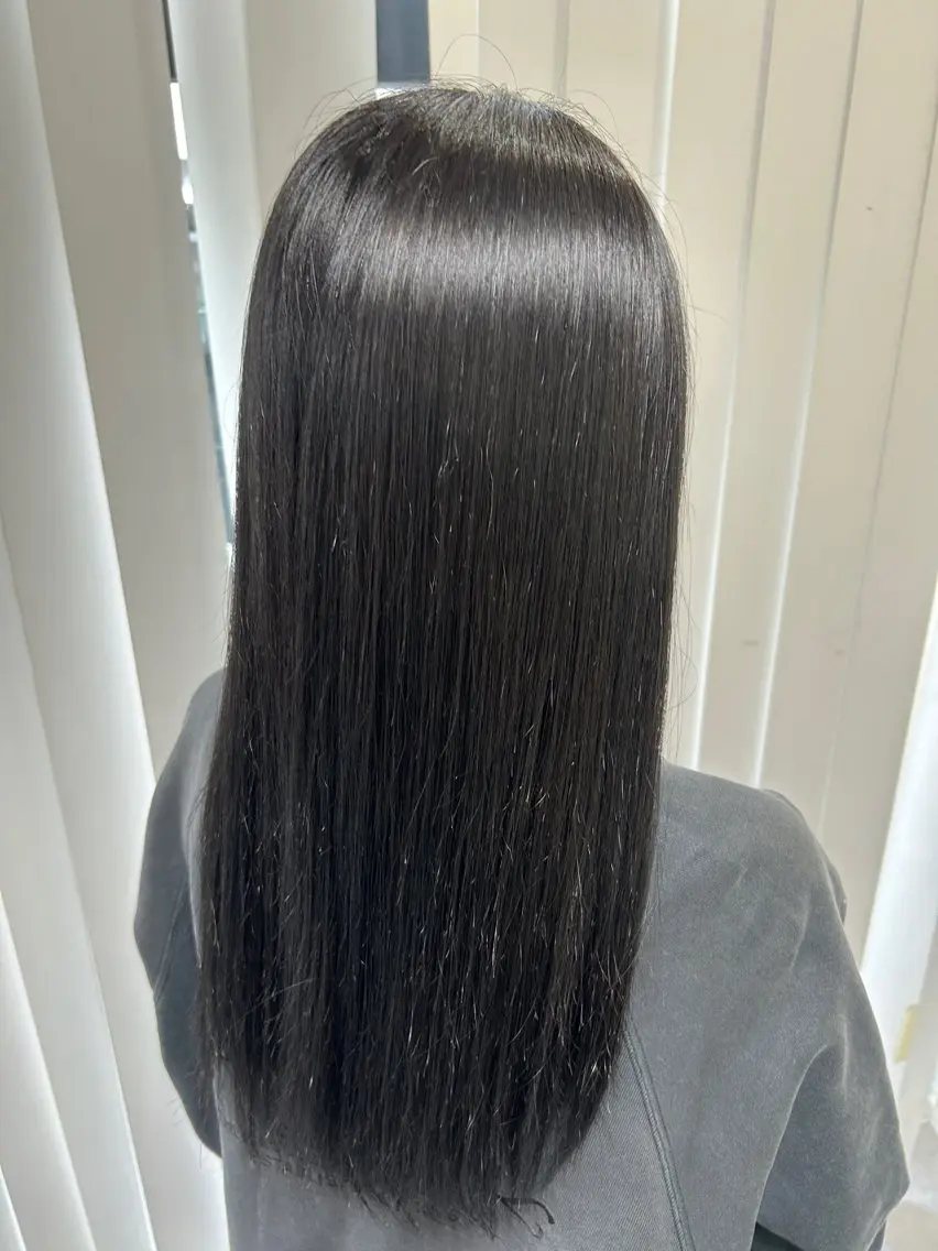 カラー White stone 今村光希のヘアスタイル