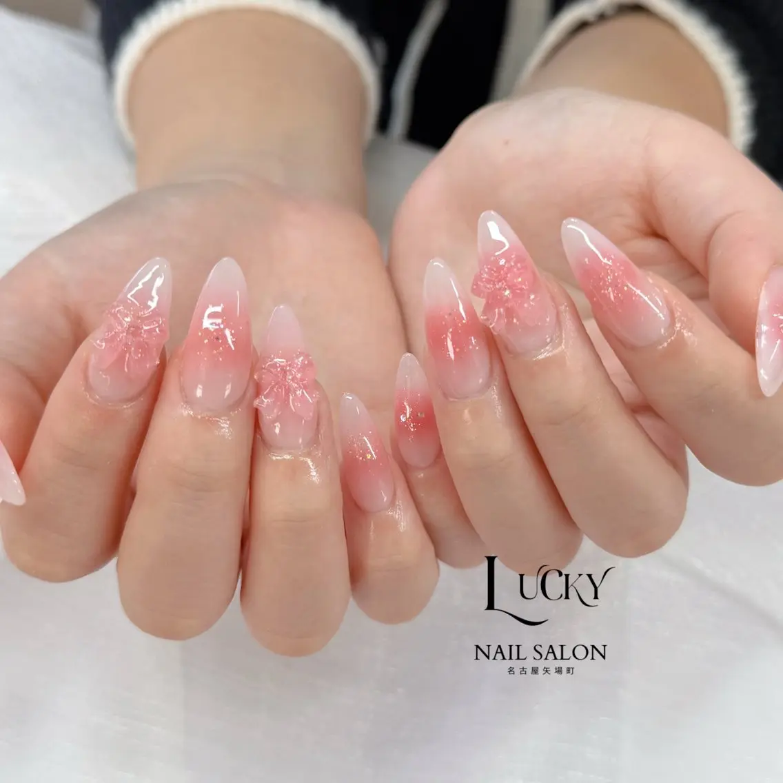 ネイル アートネイル ジェルネイル ロングネイル 持ち込み シンプルネイル ハンドネイル Lucky Nail Salonのネイルデザイン