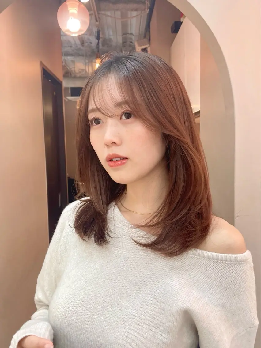 セミロング カラー カット ヘアカラー 韓国レイヤー 船橋 徒歩5分/小川友美のヘアスタイル