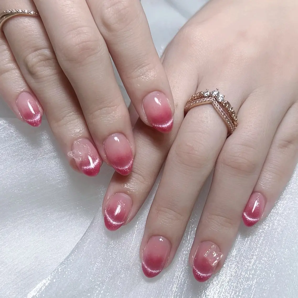 メンズ ネイル メンズ韓国風 アートネイル オーロラネイル ガーリー キラキラネイル ハンドネイル Nail salon 木にいるのネイルデザイン