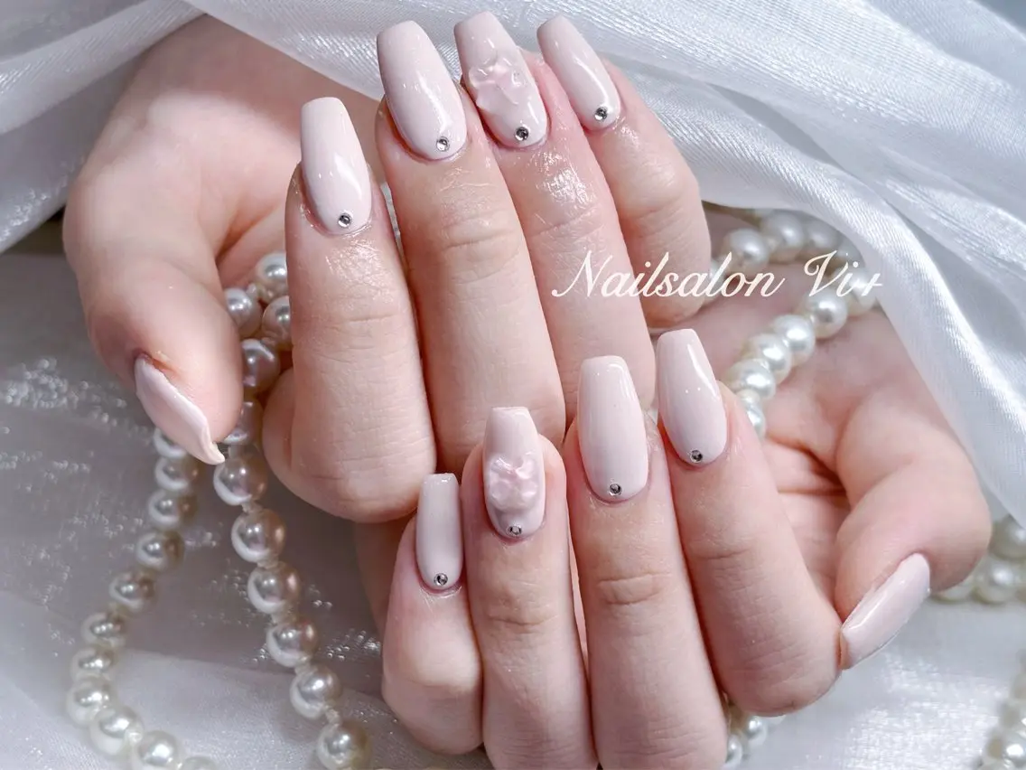 ネイル ハンドネイル Nailsalon Vi+ももか🩷のネイルデザイン