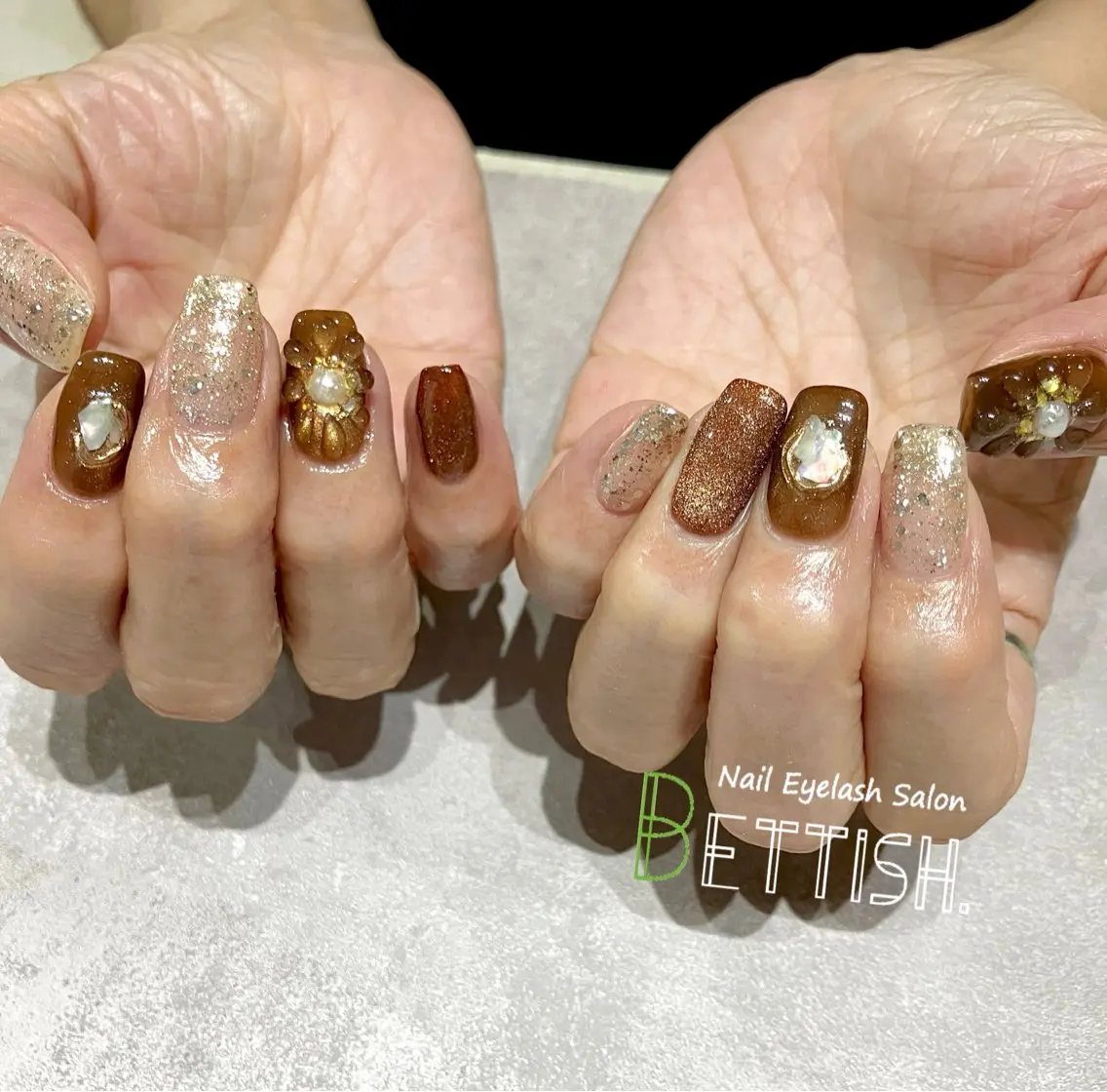 ネイル ブラウン ニュアンスネイル ハンドネイル BETTISH. KUMIKO☺︎︎のネイルデザイン