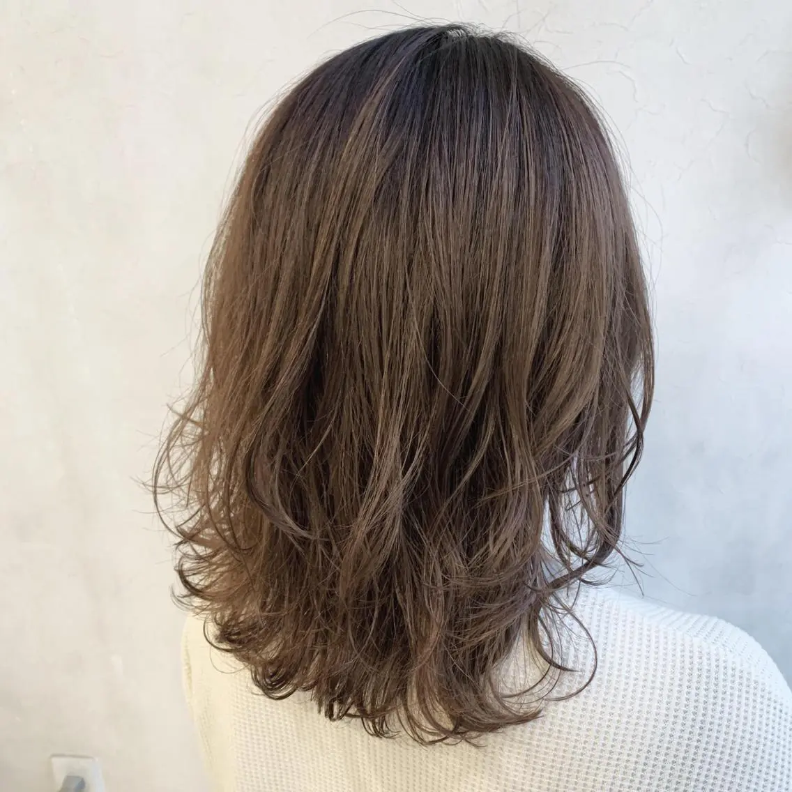 ミディアム カラー ベージュカラー ブリーチ ブリーチなしカラー メンズ指名多数!! 田島史也のヘアスタイル