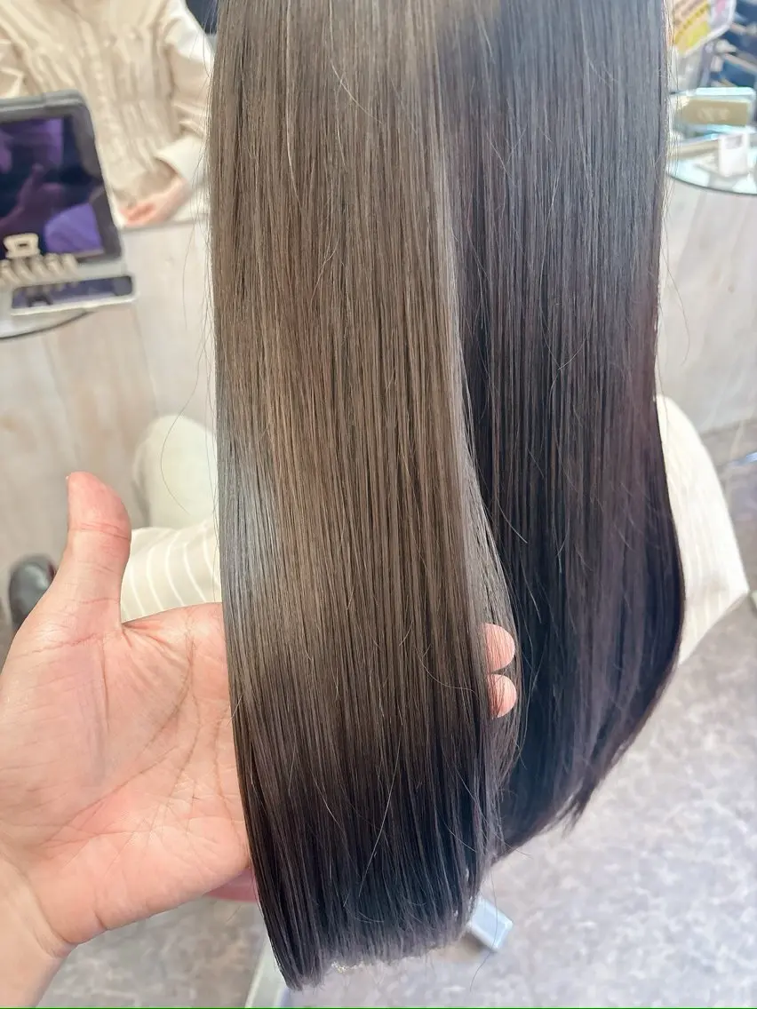 ロング カラー グレージュ トリートメント カット ヘアカラー トリートメント 髪質改善サロン soukiのヘアスタイル