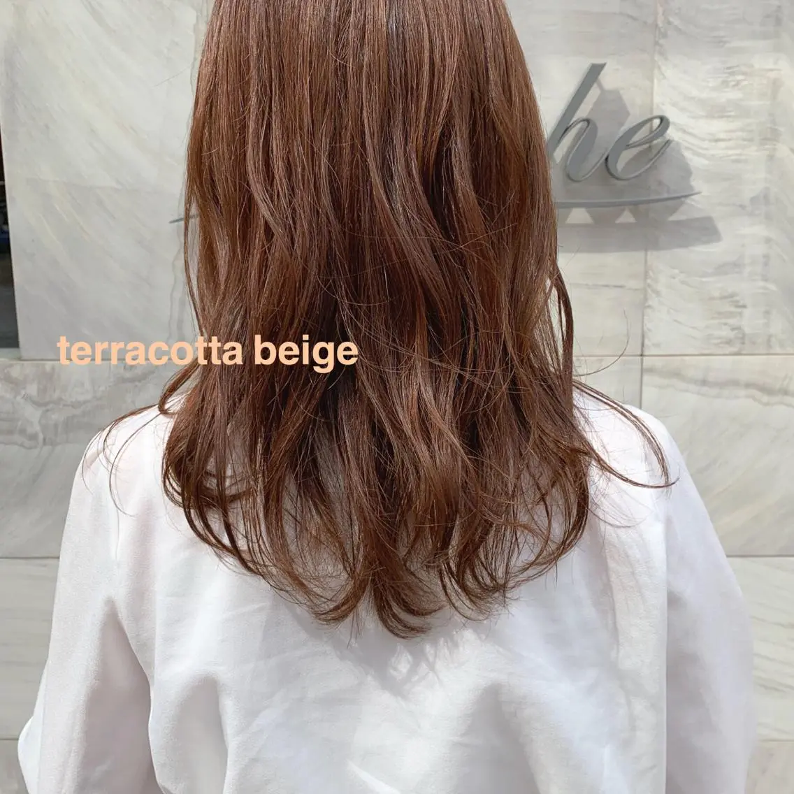 カラー テラコッタ sato harunaのヘアスタイル