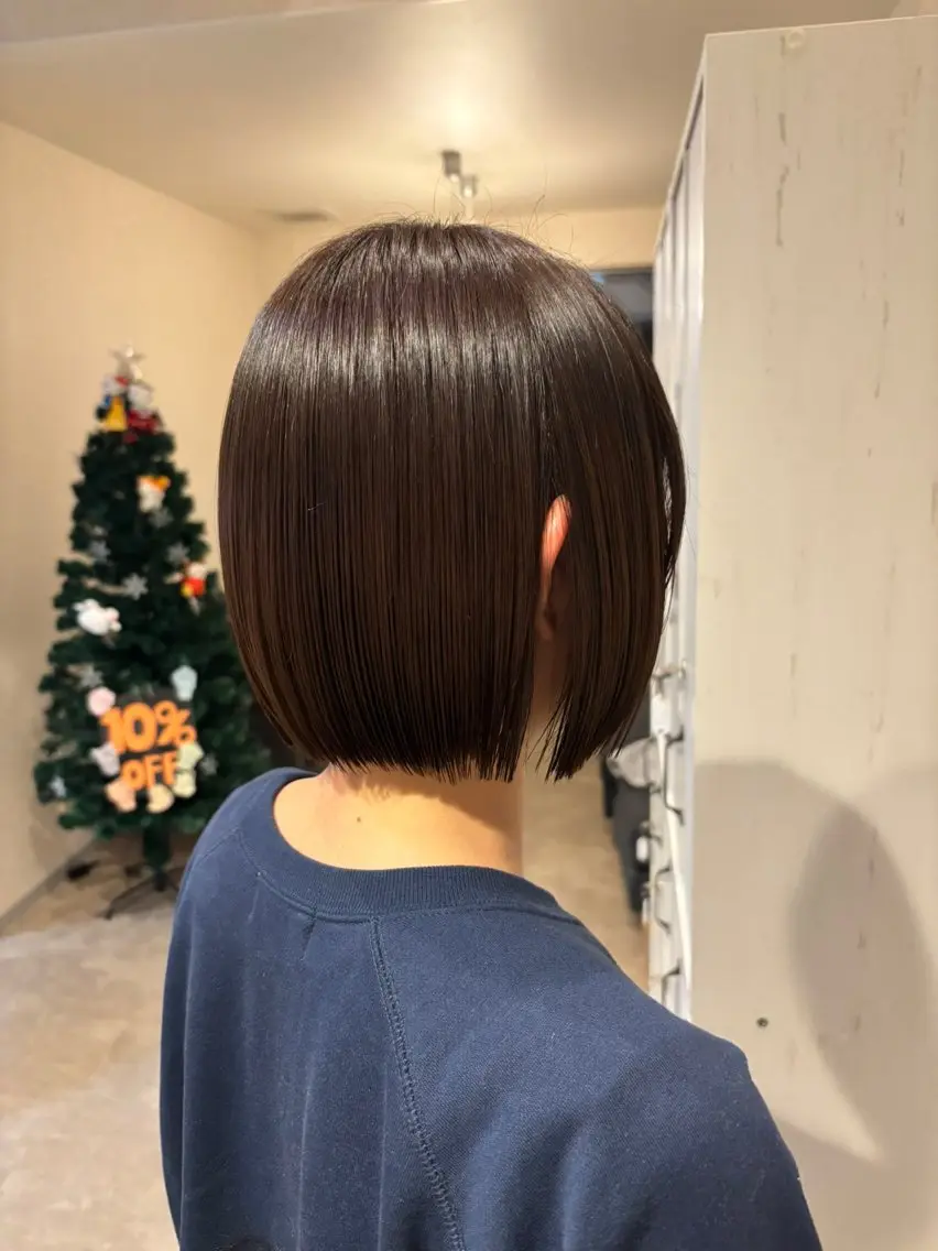 ショート 切りっぱなしボブ ボブ 下河 美友のヘアスタイル