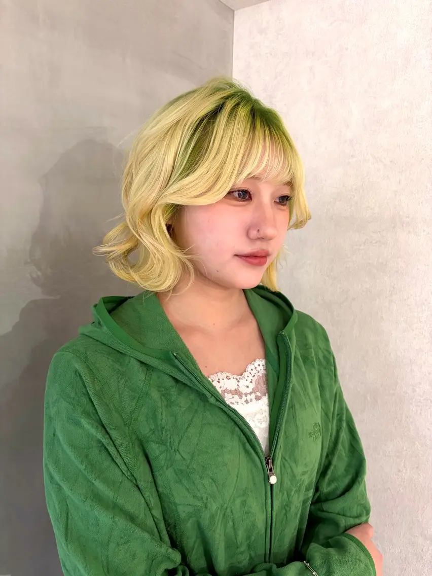 ミディアム 💫miyu💫ウル フ/レイヤーカットのヘアスタイル