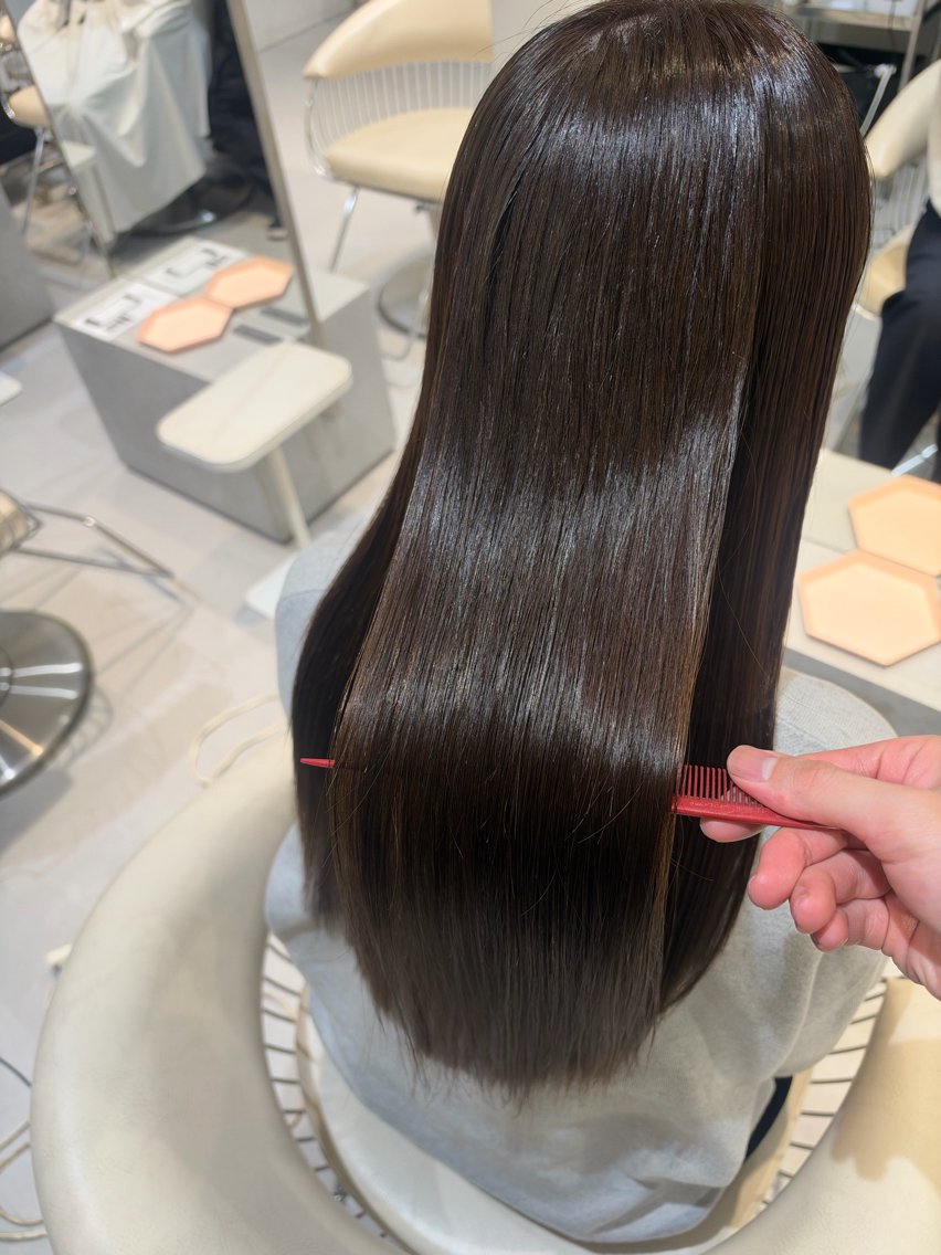 ロング カラー 透明感カラー グレージュ 髪質改善 ロング 似合わせカット カット ヘアカラー トリートメント 💎透明感カラー特化 💎TAISEIのヘアスタイル