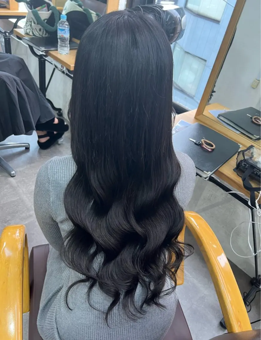 ロング ヘアカラー エクステ ✨️ヘアサロン ユートピア✨️のヘアスタイル