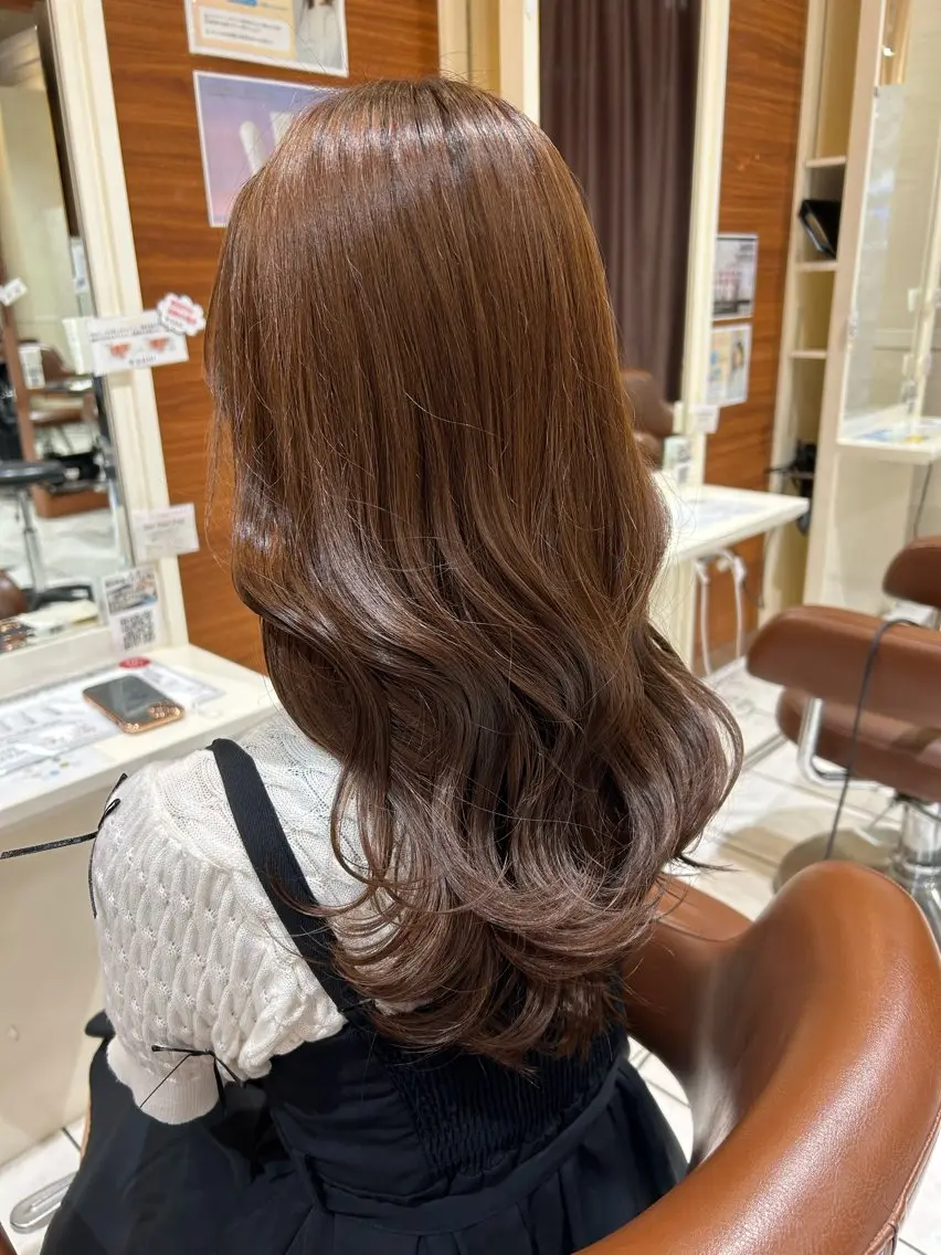 ロング カラー ブラウンカラー ヘアカラー 仲宗根 美鈴のヘアスタイル