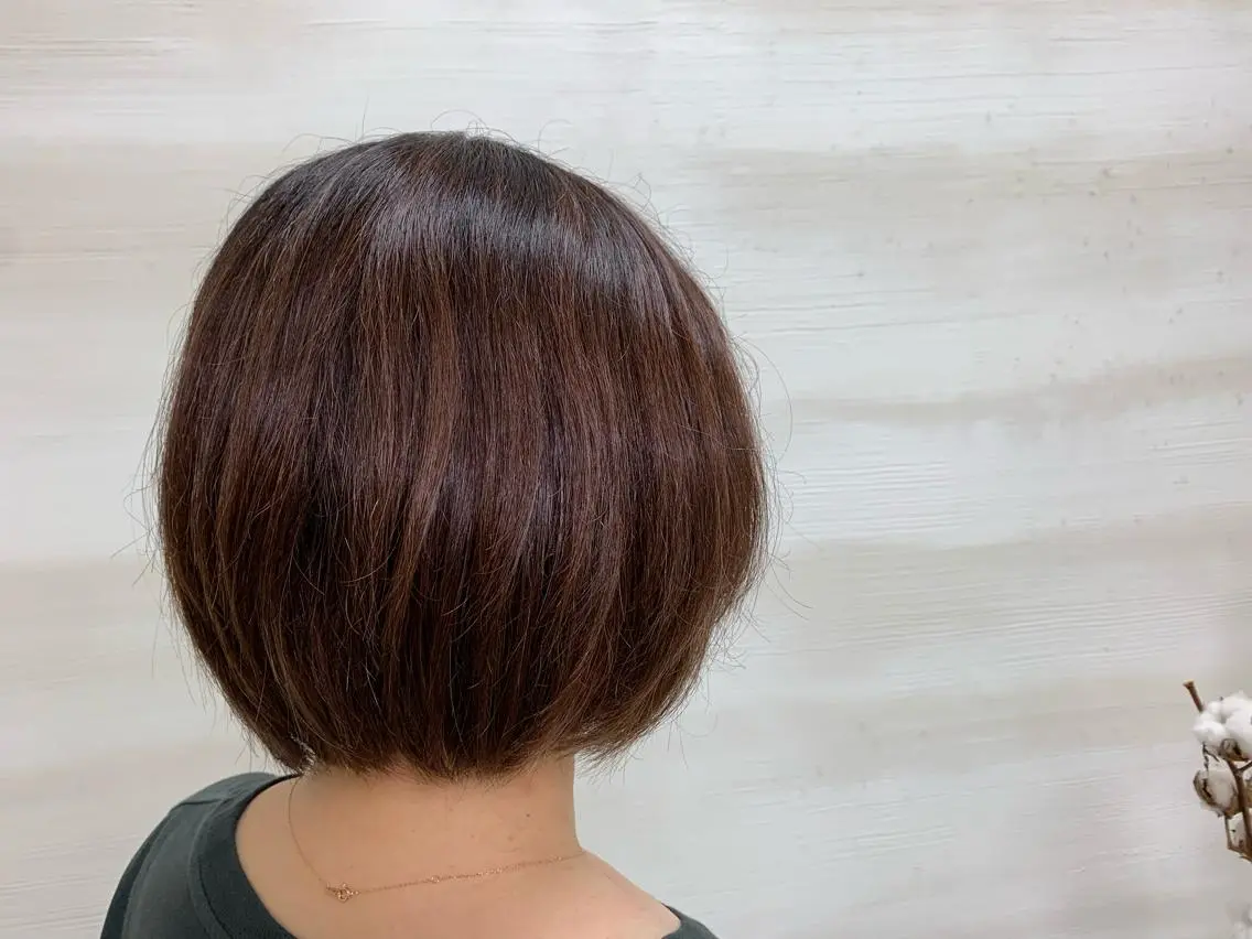 ショート カラー カット 遊佐 瑞紀のヘアスタイル