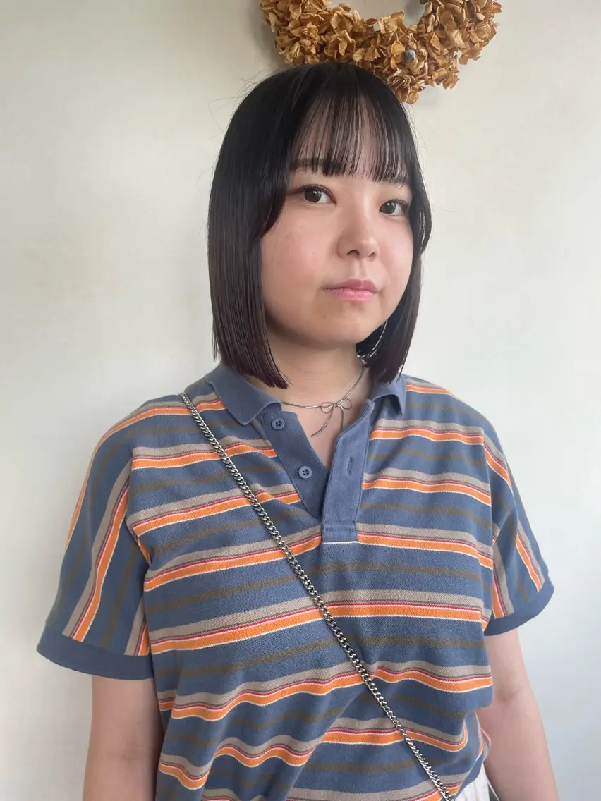 ミディアム 横田 愛梨のヘアスタイル