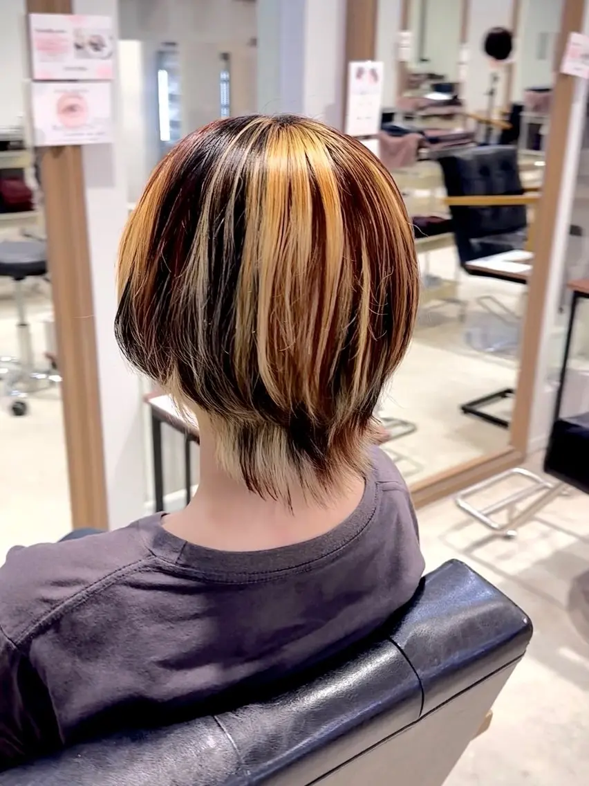ショート カラー デザインカラー 髙木 利央のヘアスタイル