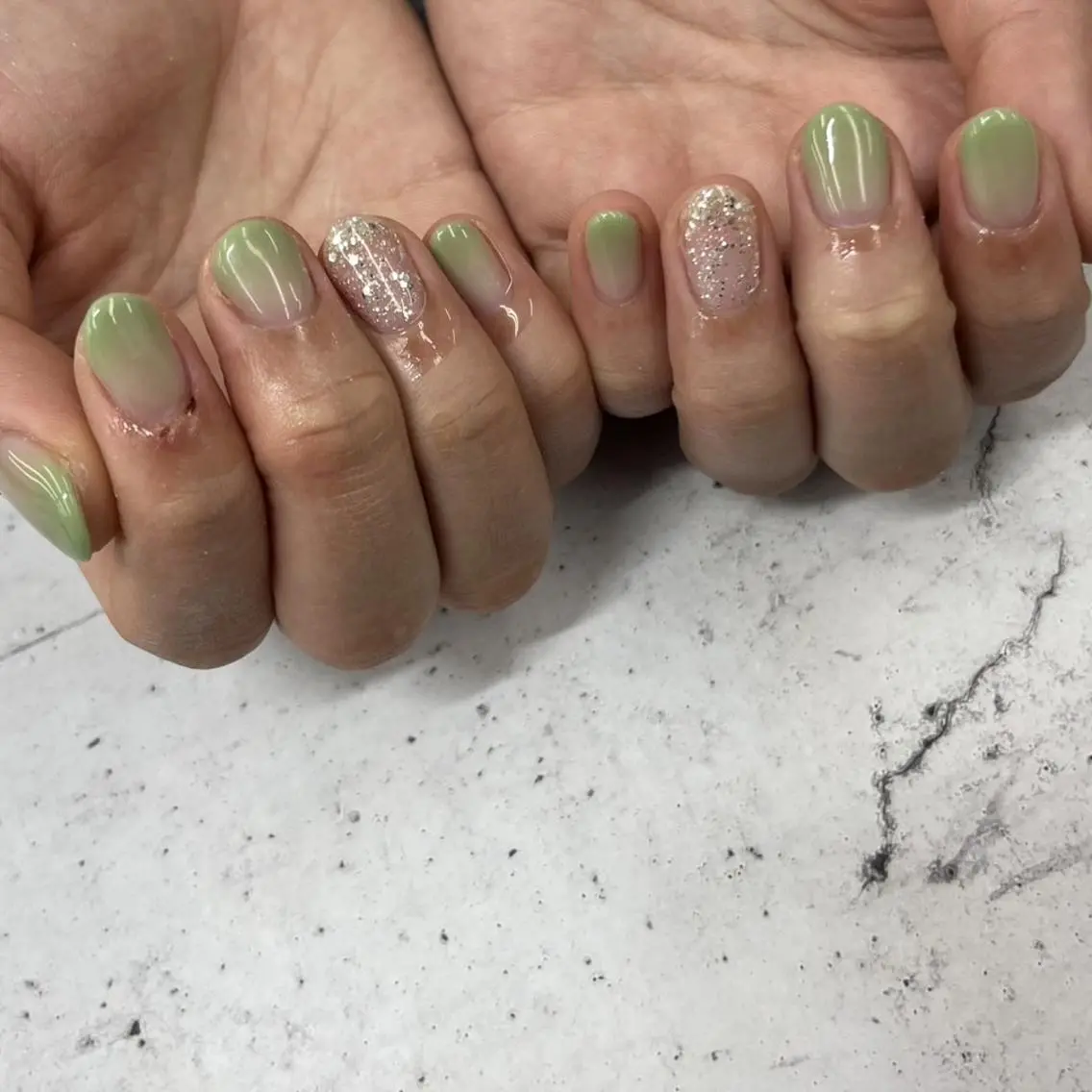 ネイル Nail salon Honey Beeのネイルデザイン