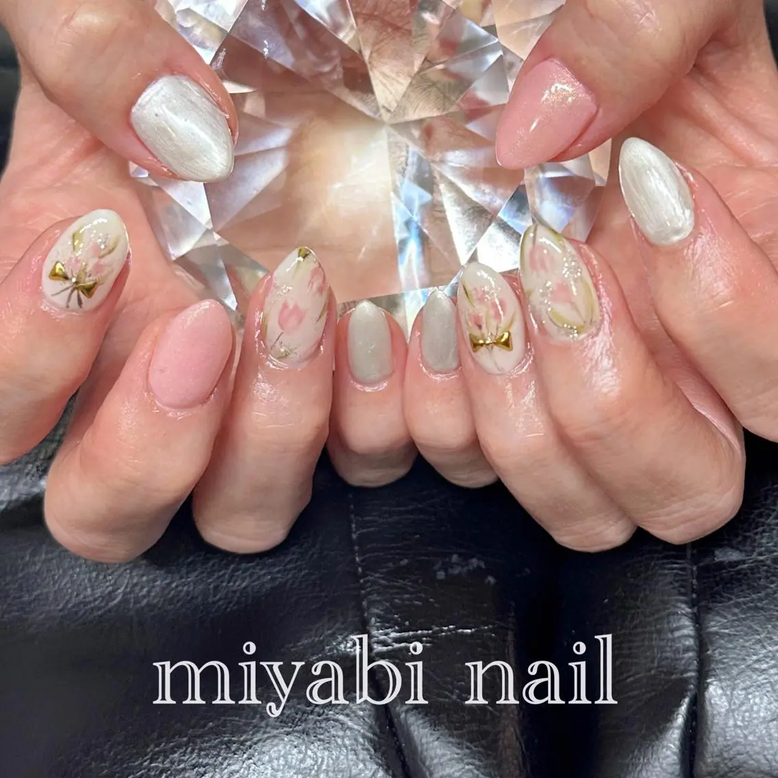 ネイル アートネイル フラワーネイル ラメ(グリッター) 持ち込み ピンク ハンドネイル miyabi nail 桂川駅近くのネイルデザイン