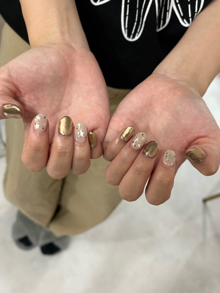 ネイル ブラウン ゴールド ハンドネイル Blancnail Hinakoのネイルデザイン