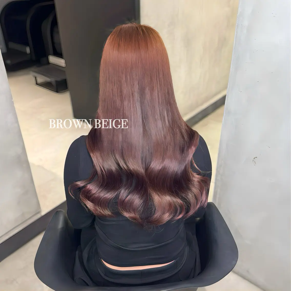 ロング カラー ベージュカラー ブリーチ ブラウンカラー ブラウンベージュ ブリーチなしカラー ヘアカラー 大阪 / ハイトーン/エクステのヘアスタイル