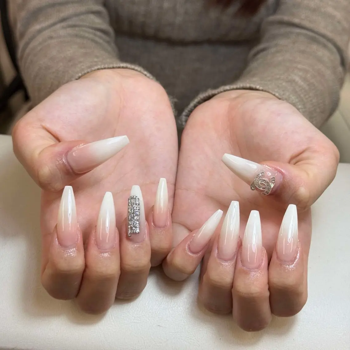 💅長さ出しベビーブーマーデザイン。フレンチデザインの写真